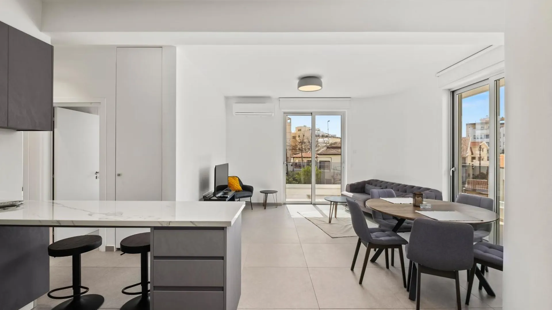 Q Scala City Apartments Larnaka