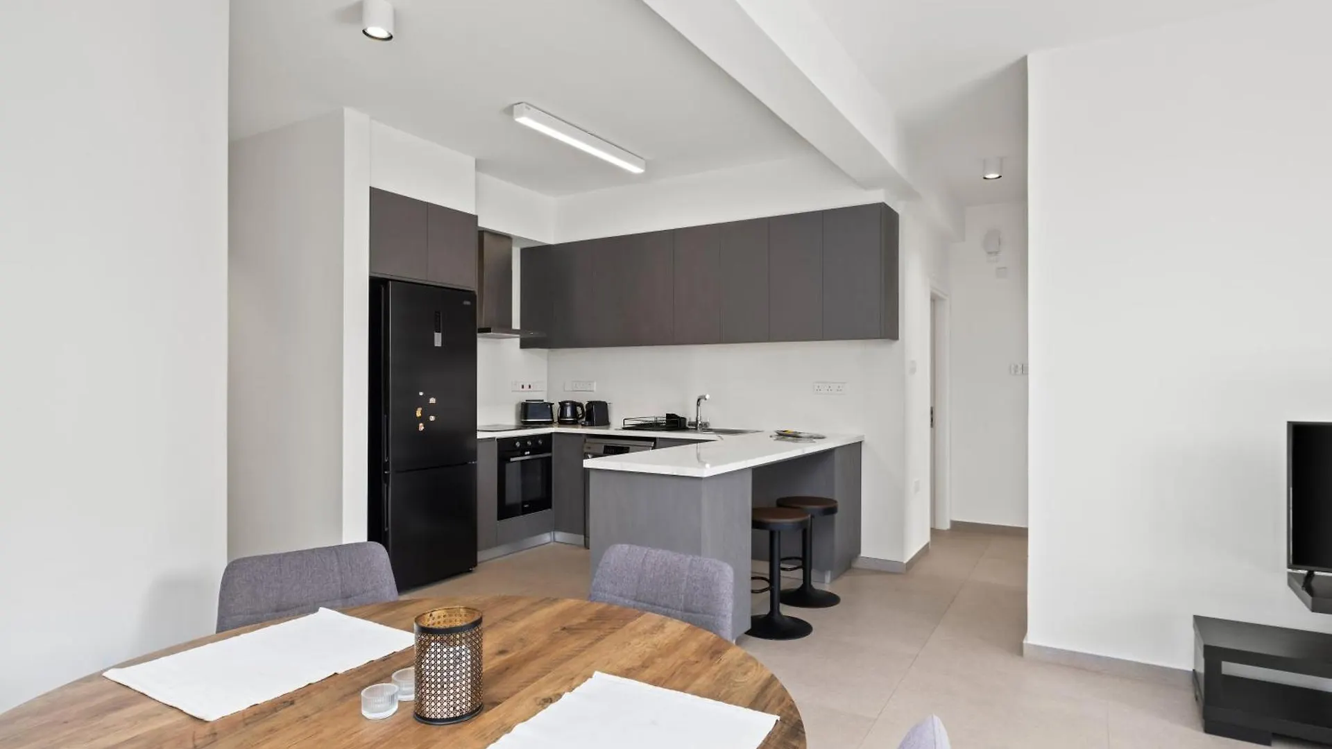 Q Scala City Apartments Larnaka